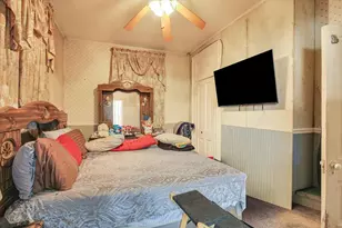 343 W Center St, Paxton, IL 60957 - Photo 17