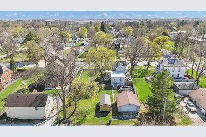 343 W Center Street, Paxton, IL 60957 - Photo 33