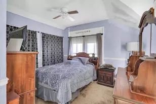 343 W Center St, Paxton, IL 60957 - Photo 13