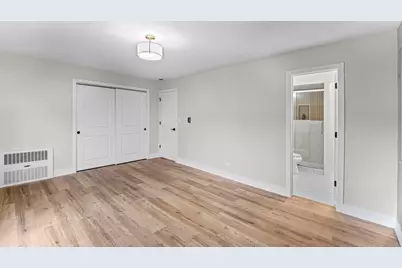 2400 Archbury Drive #2E, Park Ridge, IL 60068 - Photo 11