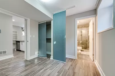 1625 W Ainslie Street #BE, Chicago, IL 60640 - Photo 13