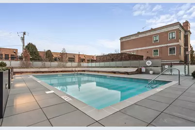 2611 N Hermitage Avenue #217, Chicago, IL 60614 - Photo 13