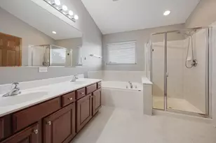 407 Bluegrass Pkwy, Oswego, IL 60543 - Photo 17