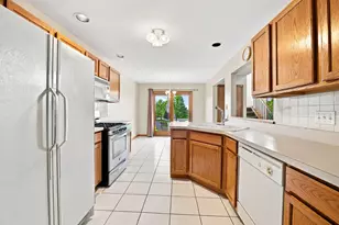 150 Harper Ln, Lemont, IL 60439 - Photo 15