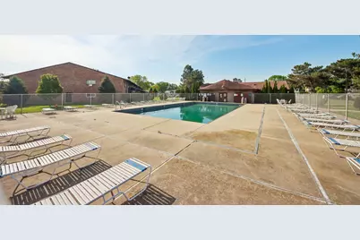 800 E Old Willow Road #208, Prospect Heights, IL 60070 - Photo 23