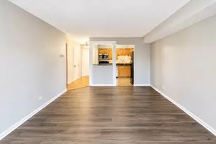 520 Biesterfield Rd, Elk Grove Village, IL 60007 - Photo 13