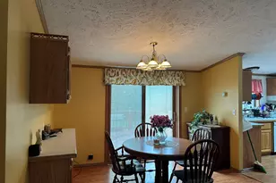 409 9th St, Milledgeville, IL 61051 - Photo 5