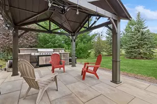 391 Lake Run Ln, North Aurora, IL 60542 - Photo 25