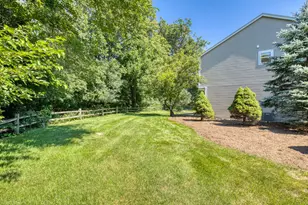 9 Sagebrush Ct, Streamwood, IL 60107 - Photo 35