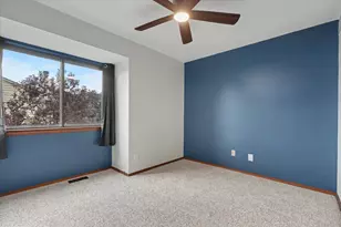 1212 Lancaster Dr, Champaign, IL 61821 - Photo 23