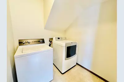 1212 Lancaster Drive #1212, Champaign, IL 61821 - Photo 17