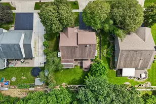 442 Harbor Dr, Carpentersville, IL 60110 - Photo 53