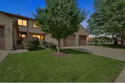 1214 Lancaster Drive #1214, Champaign, IL 61821 - Photo 3