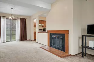 1214 Lancaster Dr, Champaign, IL 61821 - Photo 9