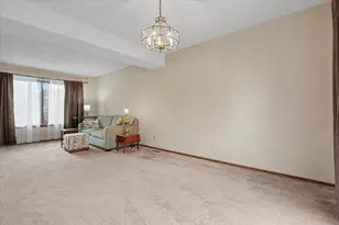 1214 Lancaster Dr, Champaign, IL 61821 - Photo 13