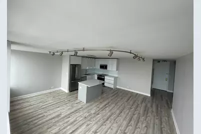 655 W Irving Park Road #3313, Chicago, IL 60613 - Photo 9
