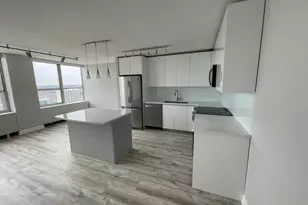 655 W Irving Park Rd, Chicago, IL 60613 - Photo 7
