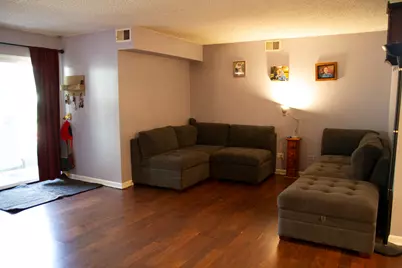 437 Cavalier Court #111, West Dundee, IL 60118 - Photo 5