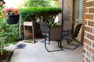 437 Cavalier Ct, West Dundee, IL 60118 - Photo 3