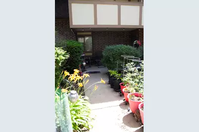 437 Cavalier Court #111, West Dundee, IL 60118 - Photo 19