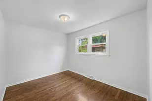 [Address not provided], Chicago, IL 60628 - Photo 13