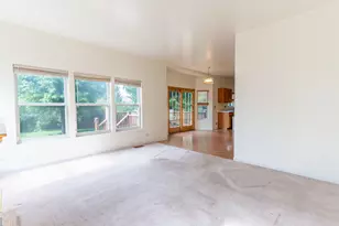 1944 Woodhaven Dr, Bartlett, IL 60103 - Photo 7
