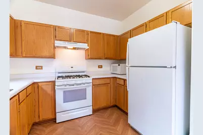 1944 Woodhaven Drive, Bartlett, IL 60103 - Photo 11