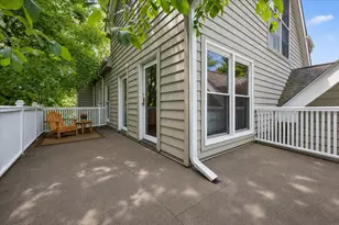 922 Ash St, Winnetka, IL 60093 - Photo 31