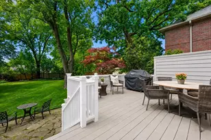 922 Ash St, Winnetka, IL 60093 - Photo 35