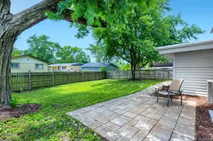 510 N Park Dr, Glenwood, IL 60425 - Photo 29