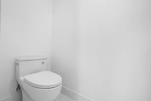 3008 W Belmont Ave, Chicago, IL 60618 - Photo 23