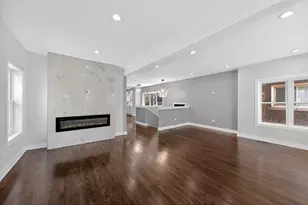 7625 S Clyde Ave, Chicago, IL 60649 - Photo 5