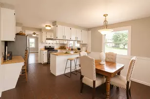 2757 School Dr, Morris, IL 60450 - Photo 5