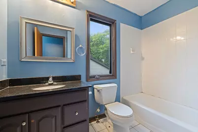 983 Valleyview Drive, Bartlett, IL 60103 - Photo 23