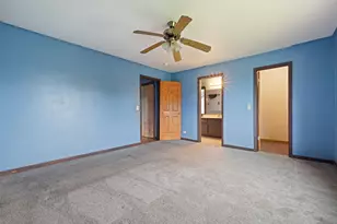 983 Valleyview Dr, Bartlett, IL 60103 - Photo 19
