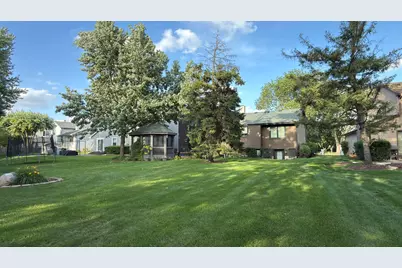 820 Long Meadow Drive, Schaumburg, IL 60193 - Photo 37