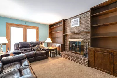 820 Long Meadow Drive, Schaumburg, IL 60193 - Photo 19
