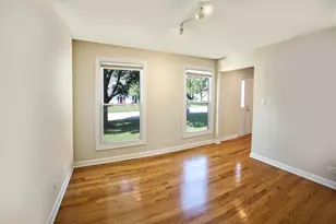 2711 Valley Forge Rd, Lisle, IL 60532 - Photo 7
