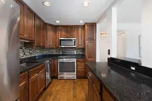 6S080 Park Meadow Dr, Naperville, IL 60540 - Photo 11