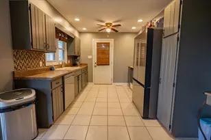 1 Fraher Dr, Odell, IL 60460 - Photo 11