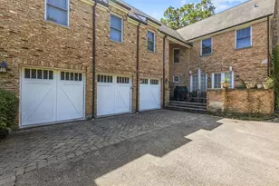 241 Walden Dr, Glencoe, IL 60022 - Photo 27