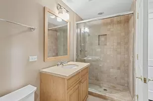 241 Walden Dr, Glencoe, IL 60022 - Photo 25