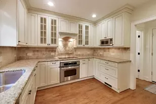 931 Pontiac Rd, Wilmette, IL 60091 - Photo 5