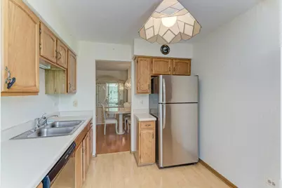 504 Elizabeth Drive #18-B-L, Wood Dale, IL 60191 - Photo 9