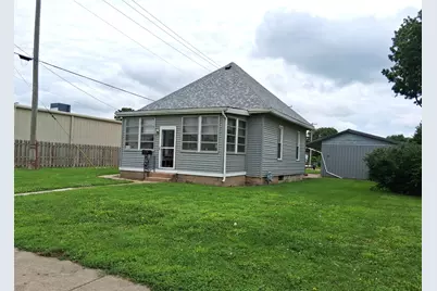 112 E 6th Street, Kewanee, IL 61443 - Photo 3