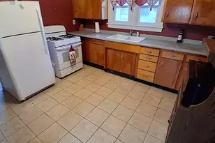 112 E 6th St, Kewanee, IL 61443 - Photo 25