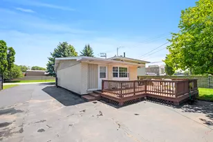 10248 S 80th Ct, Palos Hills, IL 60465 - Photo 25