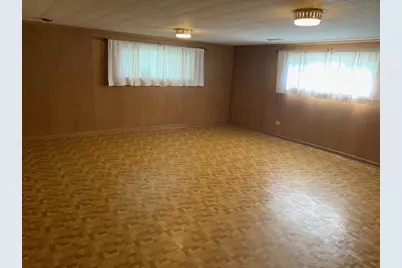 634 Babetta Avenue, Park Ridge, IL 60068 - Photo 15
