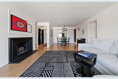 944 N Northwest Highway #307, Park Ridge, IL 60068 - Photo 13