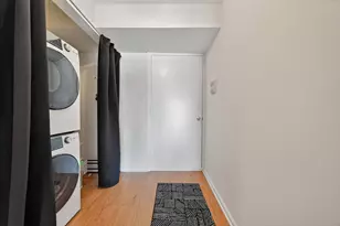 944 N Northwest Hwy, Park Ridge, IL 60068 - Photo 7